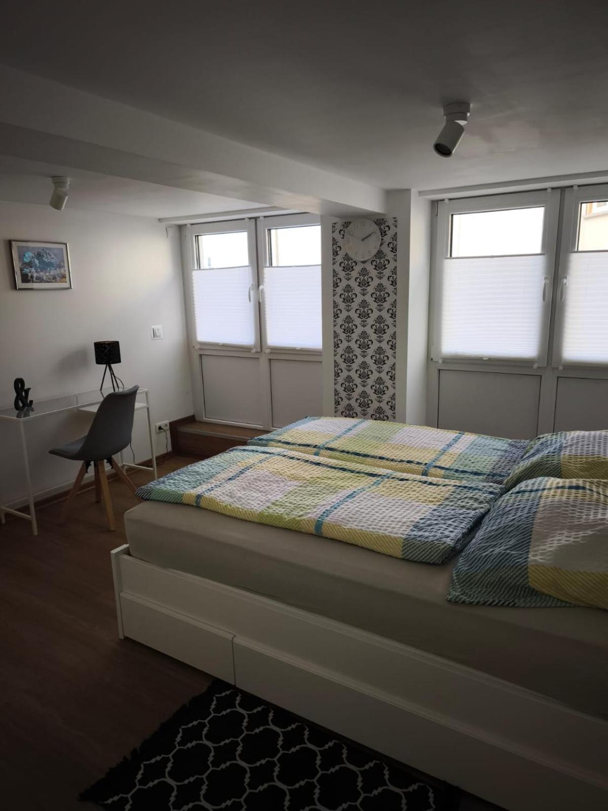 Wohnung In Muelheim-Kaerlich Esterno foto
